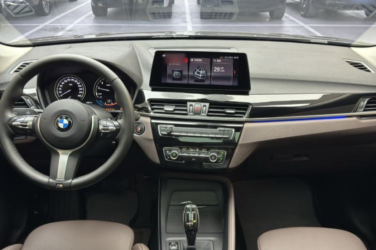 Used BMW X1 2021 sDrive25Li Leading Model Interior 4