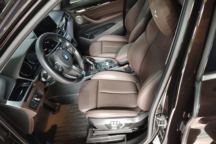 Used BMW X1 2021 Restyled sDrive25Li Leading Edition Left Front Seat