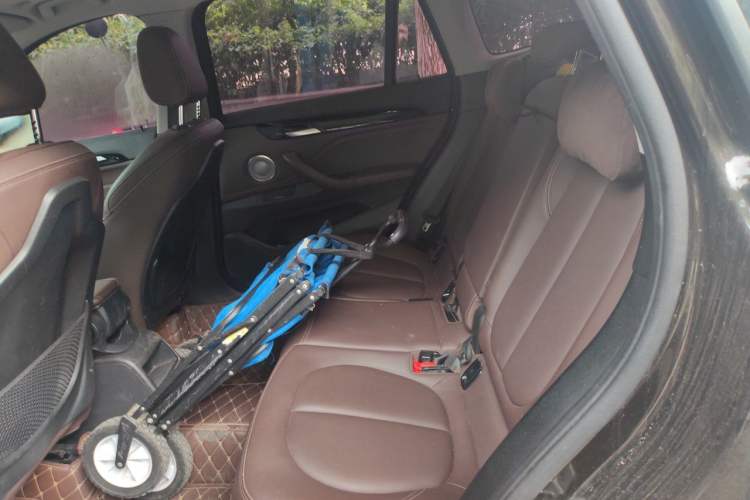 Used BMW X1 2021 sDrive20Li Fashion Model Left Rear Seat