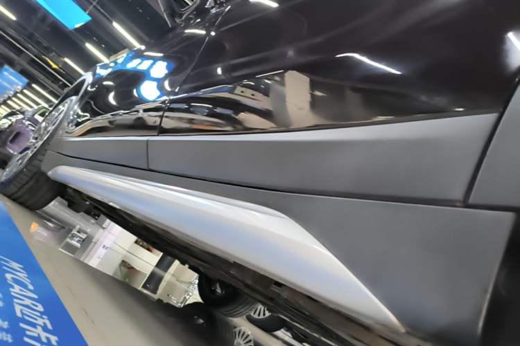 Used BMW X1 2021 xDrive25Li Luxury Model Left Side Sill