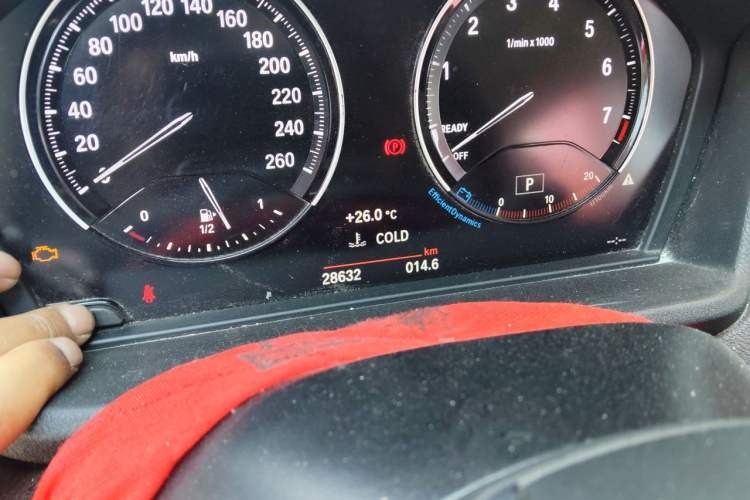 Used BMW X1 2021 sDrive20Li Fashion Model Odometer Close Up