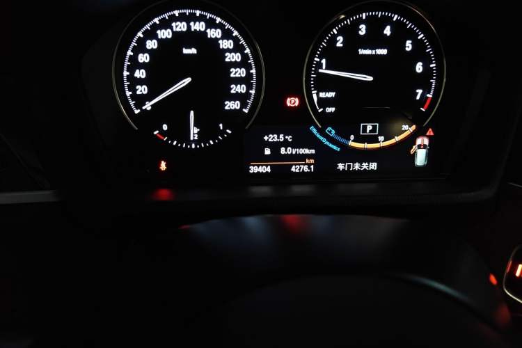 Used BMW X1 2021 sDrive25Li Leading Model Odometer Close Up