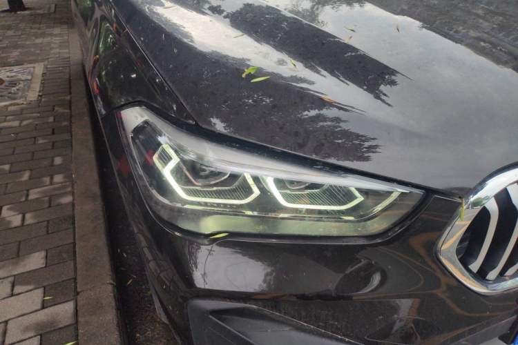 Used BMW X1 2021 sDrive20Li Fashion Model Right Front Headlight