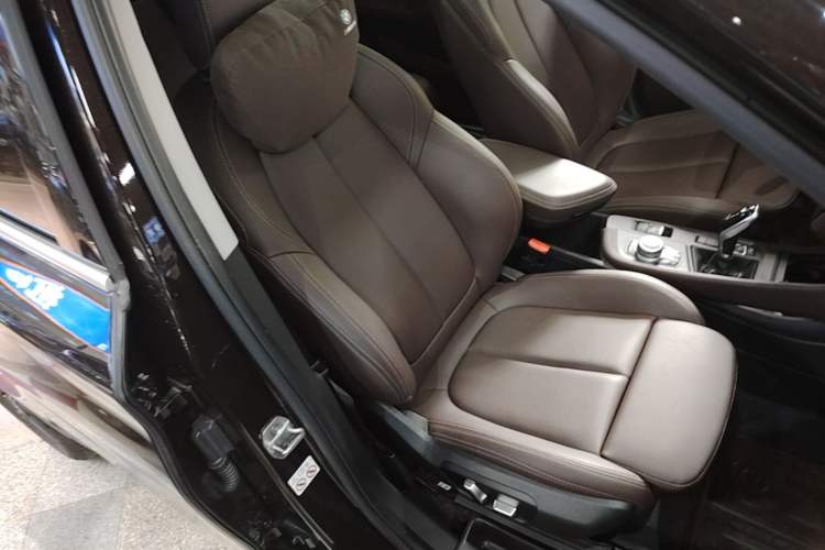 Used BMW X1 2021 Restyled sDrive25Li Leading Edition Right Front Seat