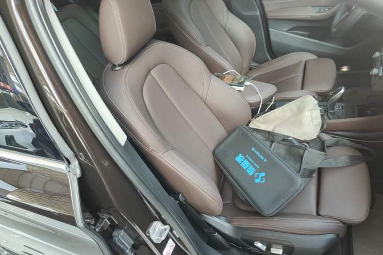 Used BMW X1 2021 sDrive25Li Leading Model Right Front Seat