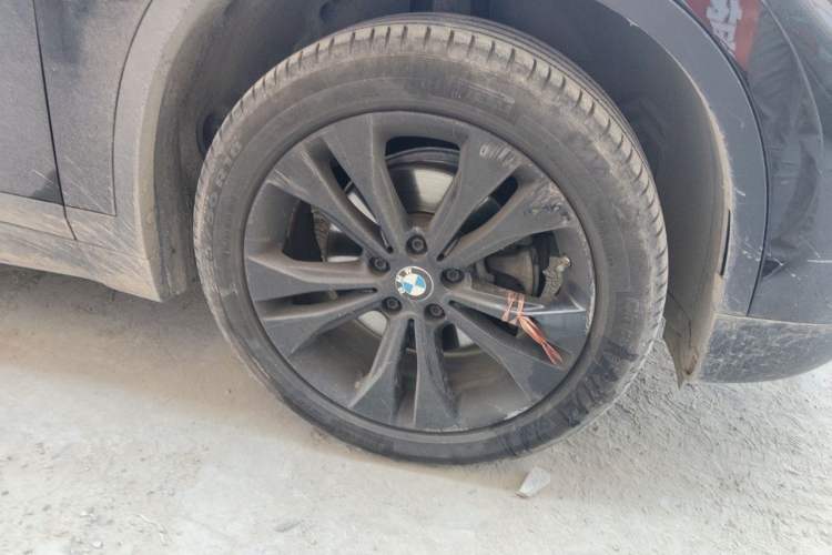 Used BMW X1 2021 sDrive20Li Fashion Model Right Front Wheel Hub