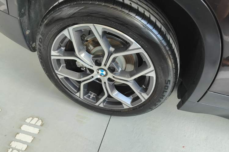 Used BMW X1 2021 sDrive25Li Leading Model Right Rear Wheel Hub