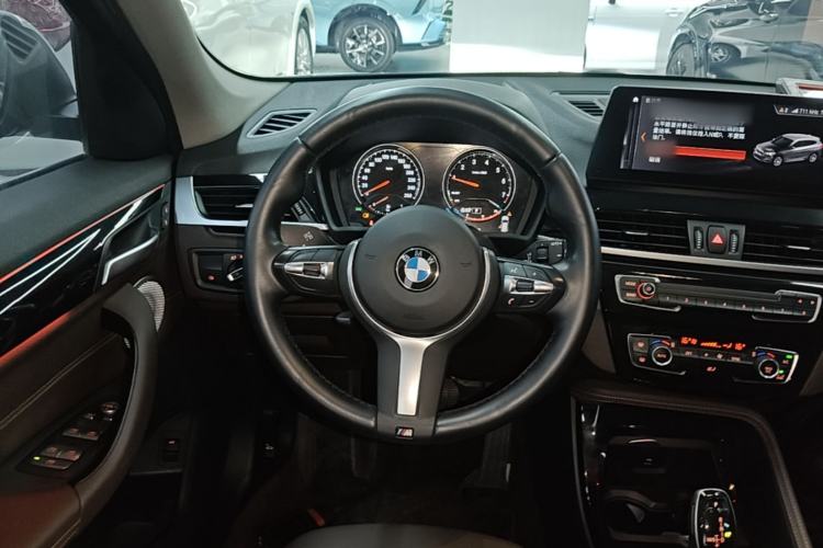 Used BMW X1 2021 sDrive20Li Premium Edition Steering Wheel
