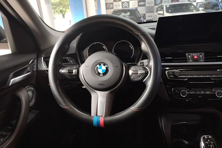 Used BMW X1 2021 Restyled sDrive25Li Leading Edition Steering Wheel