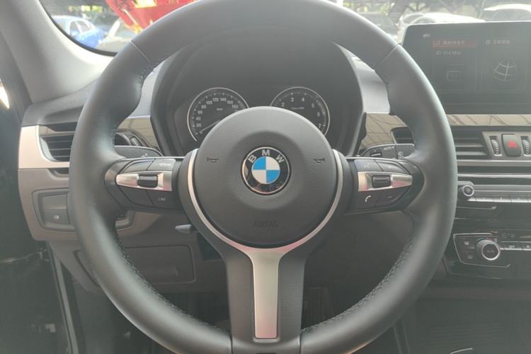 Used BMW X1 2021 sDrive25Li Leading Model Steering Wheel