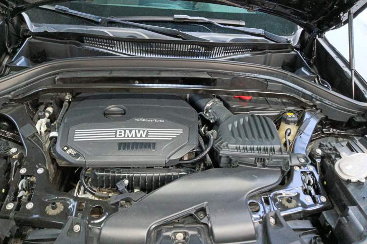 Used BMW X1 2021 sDrive20Li Fashion Model Engine Bay