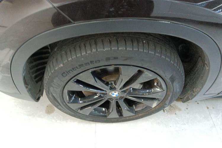 Used BMW X1 2021 sDrive20Li Fashion Model Left Front Wheel Hub