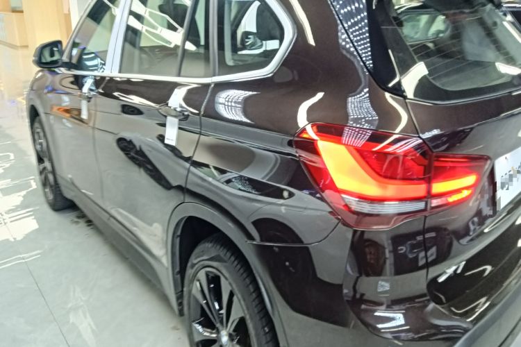 Used BMW X1 2021 sDrive20Li Fashion Model Rear Left 45 Deg