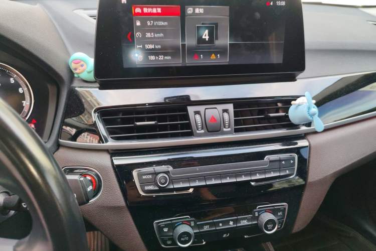 Used BMW X1 2021 sDrive20Li Premium Edition Audio And AC Panel