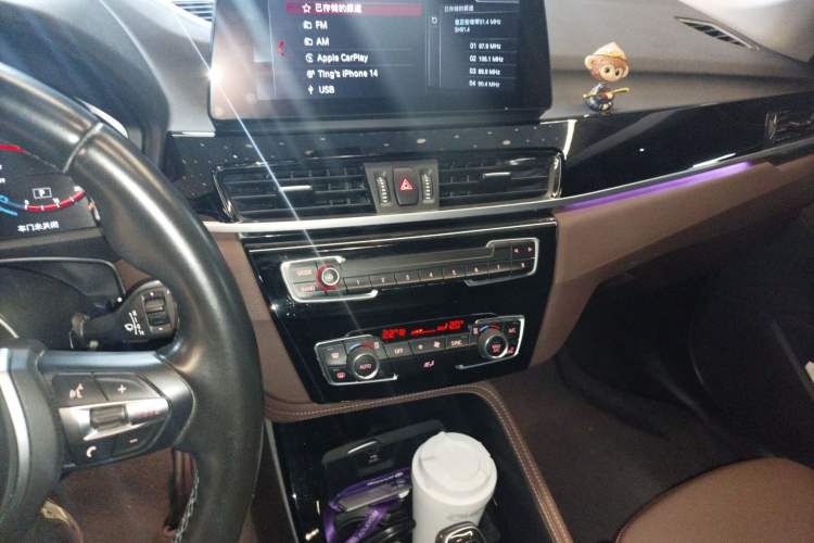 Used BMW X1 2021 sDrive20Li Premium Edition Audio And AC Panel
