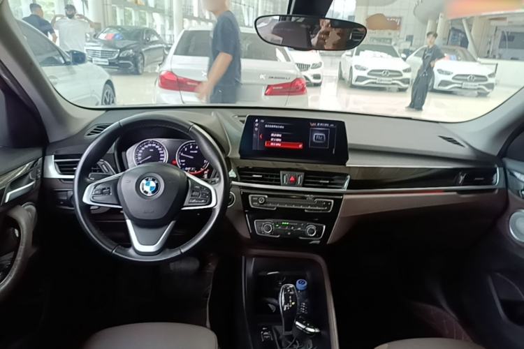 Used BMW X1 2021 Restyled sDrive20Li Fashion Version Center Console