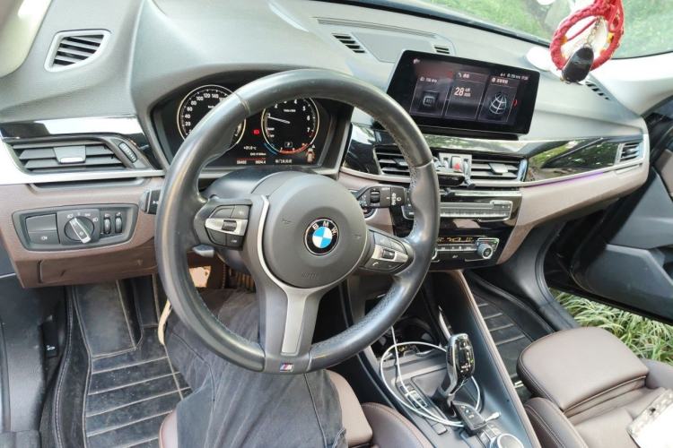 Used BMW X1 2021 Restyled sDrive25Li Leading Edition Center Console
