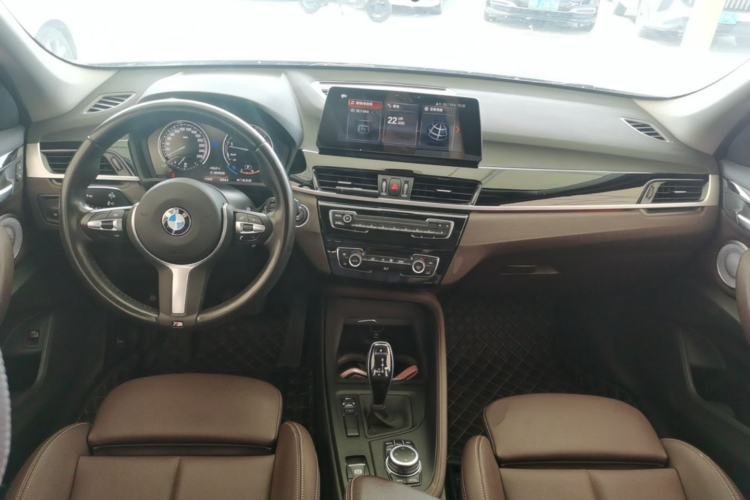 Used BMW X1 2021 Restyled sDrive25Li Leading Edition Center Console