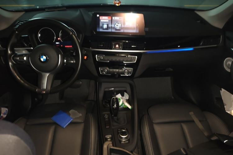 Used BMW X1 2021 sDrive25Li Leading Model Center Console