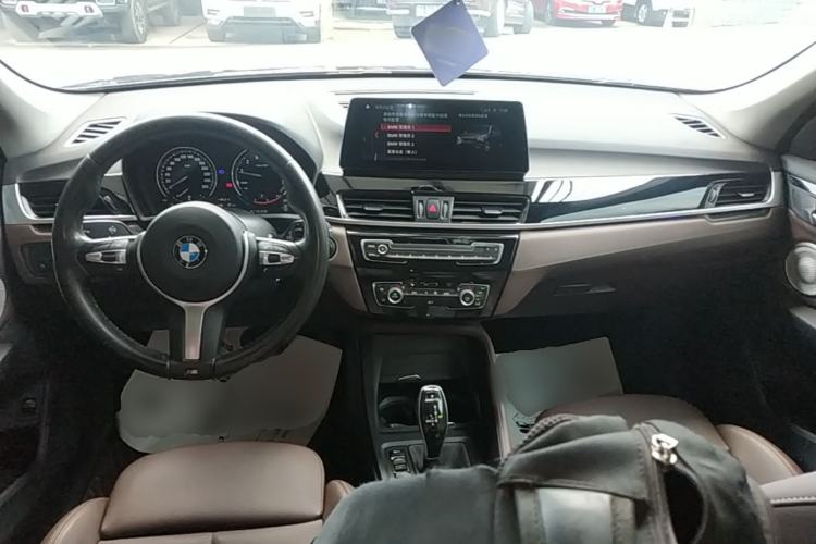 Used BMW X1 2021 Restyled sDrive25Li Leading Edition Center Console