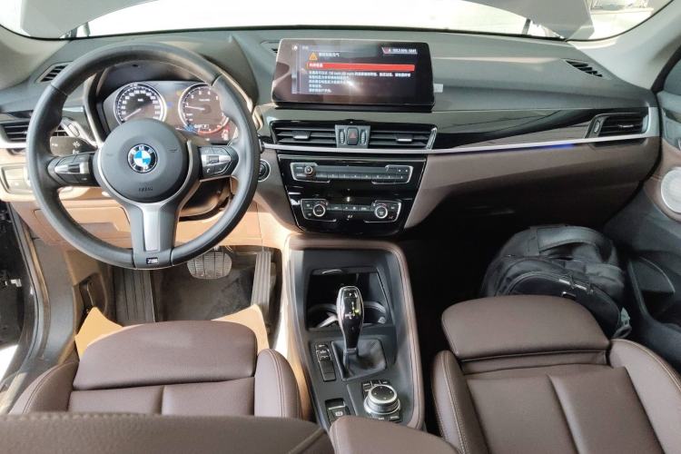 Used BMW X1 2021 Restyled sDrive25Li Leading Edition Center Console