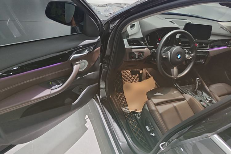 Used BMW X1 2021 Restyled sDrive25Li Leading Edition Driver Seat