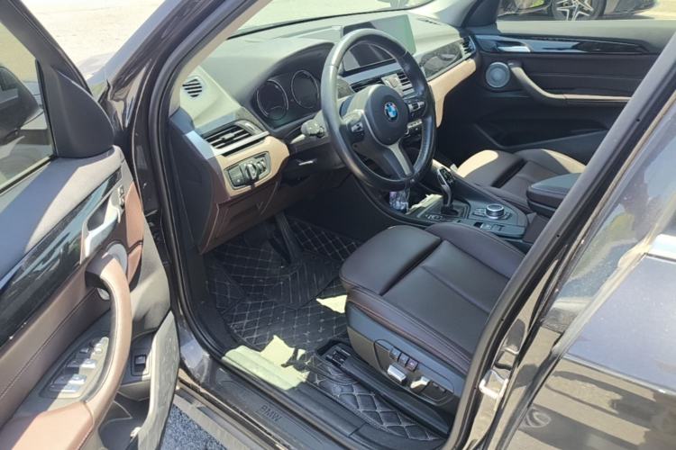 Used BMW X1 2021 Restyled sDrive25Li Leading Edition Driver Seat