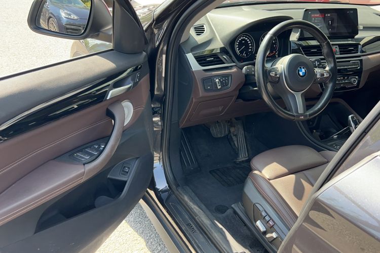 Used BMW X1 2021 Restyled sDrive25Li Leading Edition Driver Seat