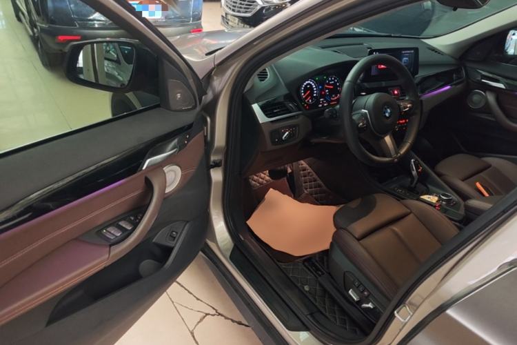 Used BMW X1 2021 Restyled sDrive25Li Leading Edition Driver Seat