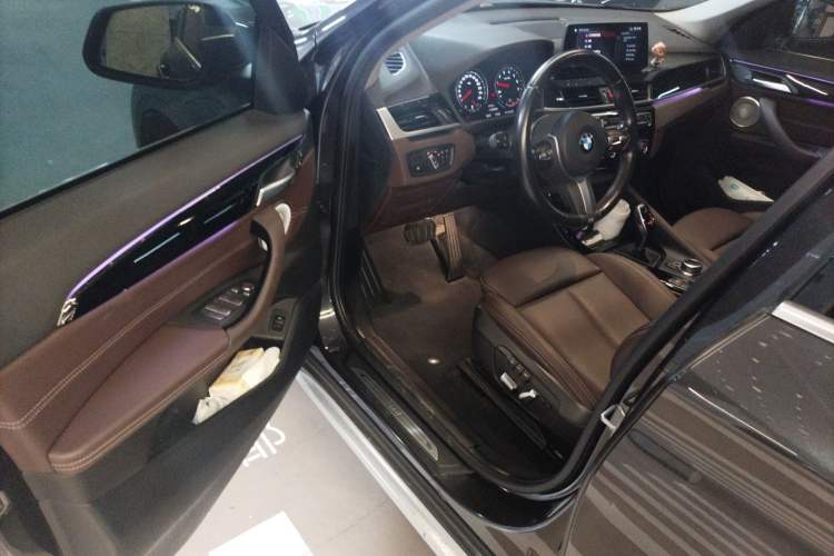 Used BMW X1 2021 sDrive20Li Premium Edition Driver Seat