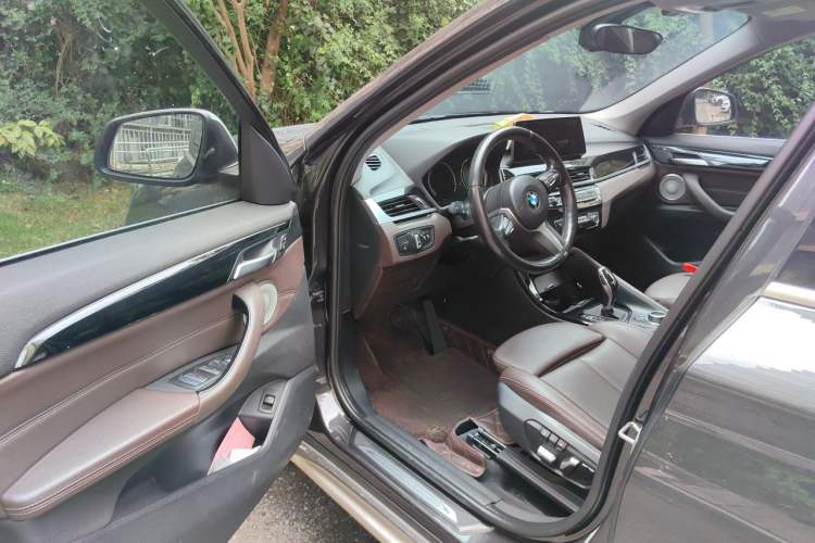 Used BMW X1 2021 Restyled sDrive20Li Premium Edition Driver Seat