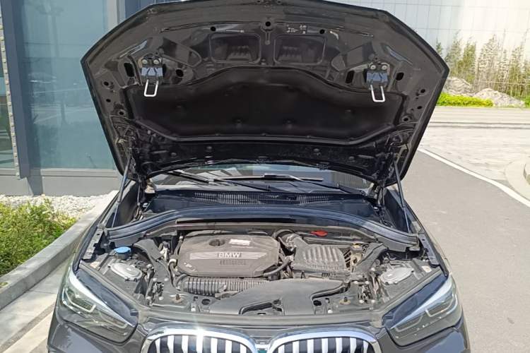 Used BMW X1 2021 sDrive25Li Leading Model Engine Bay
