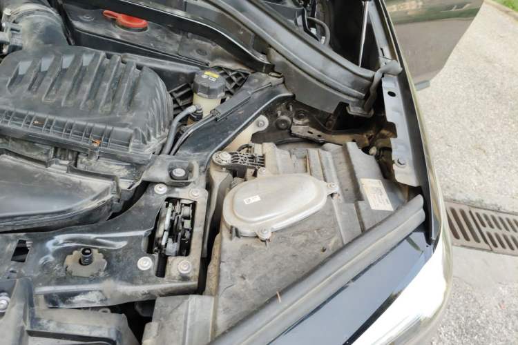 Used BMW X1 2021 Restyled sDrive25Li Leading Edition Engine Bay Left