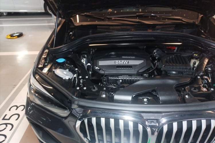 Used BMW X1 2021 sDrive20Li Premium Edition Engine Bay Right