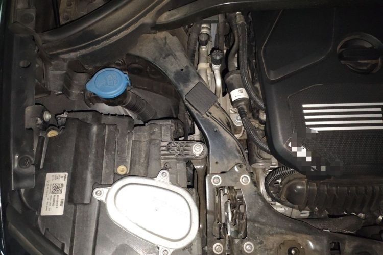 Used BMW X1 2021 sDrive25Li Leading Model Engine Bay Right