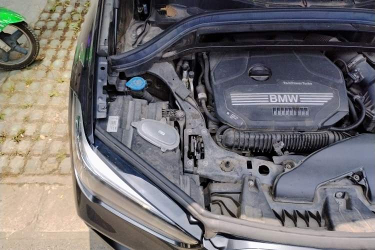 Used BMW X1 2021 sDrive25Li Leading Model Engine Bay Right