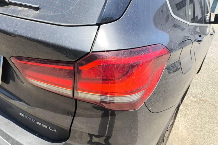 Used BMW X1 2021 Restyled sDrive25Li Leading Edition Exterior 3