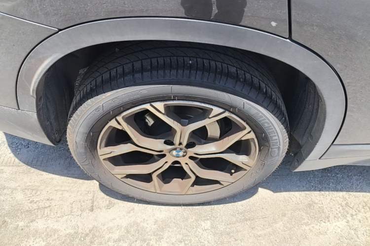 Used BMW X1 2021 Restyled sDrive25Li Leading Edition Exterior 5