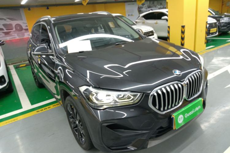 Used BMW X1 2021 sDrive20Li Fashion Model Front Right 45 Deg