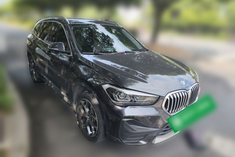Used BMW X1 2021 sDrive25Li Leading Model Front Right 45 Deg