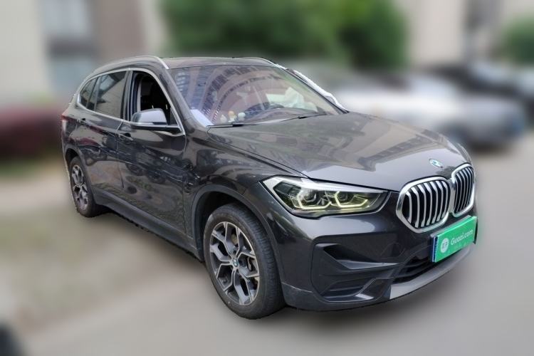 Used BMW X1 2021 sDrive25Li Leading Model Front Right 45 Deg