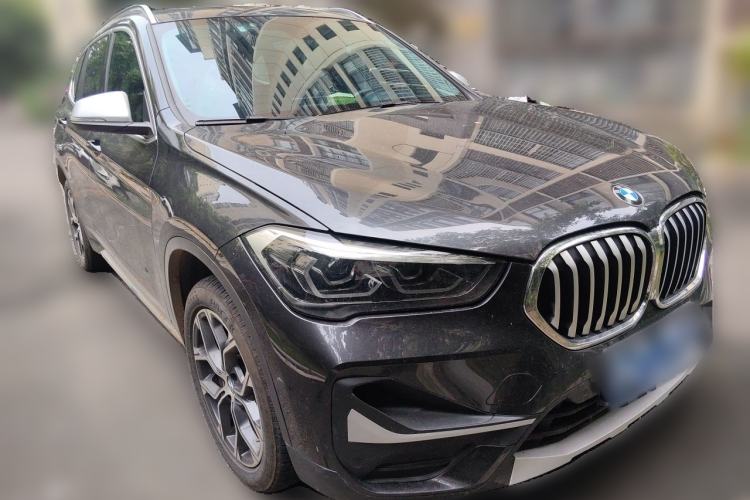 Used BMW X1 2021 Restyled sDrive20Li Premium Edition Front Right 45 Deg