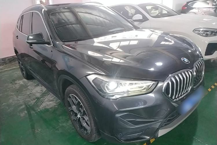 Used BMW X1 2021 sDrive25Li Leading Model Front Right 45 Deg
