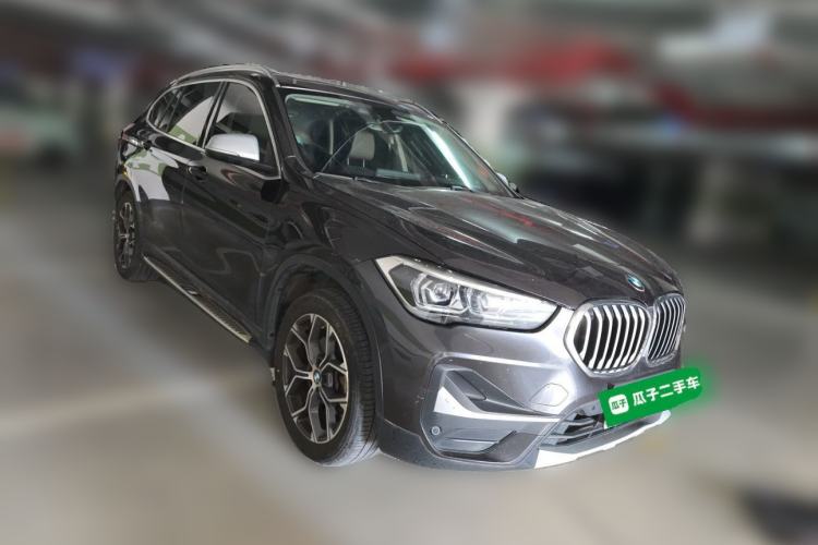 Used BMW X1 2021 Restyled sDrive20Li Premium Edition Front Right 45 Deg