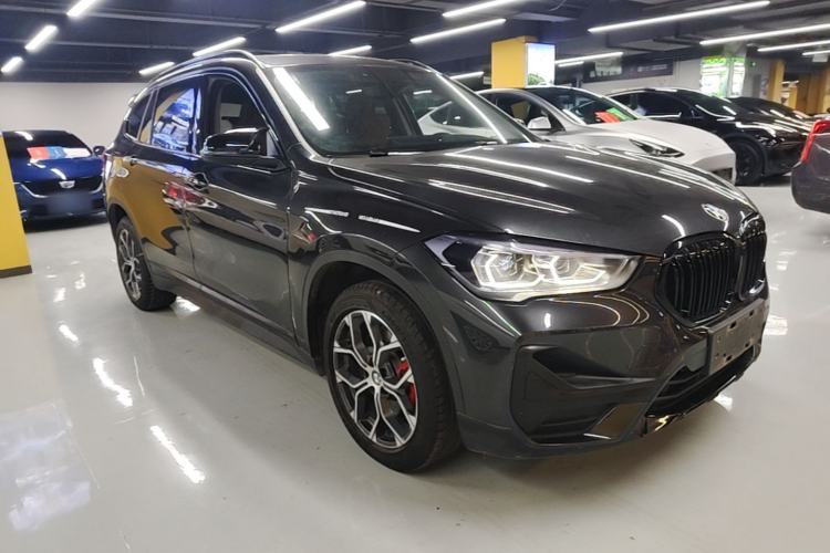 Used BMW X1 2021 sDrive25Li Leading Model Front Right 45 Deg