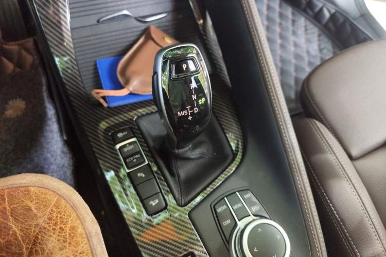Used BMW X1 2021 xDrive25Li Luxury Model Gear Lever
