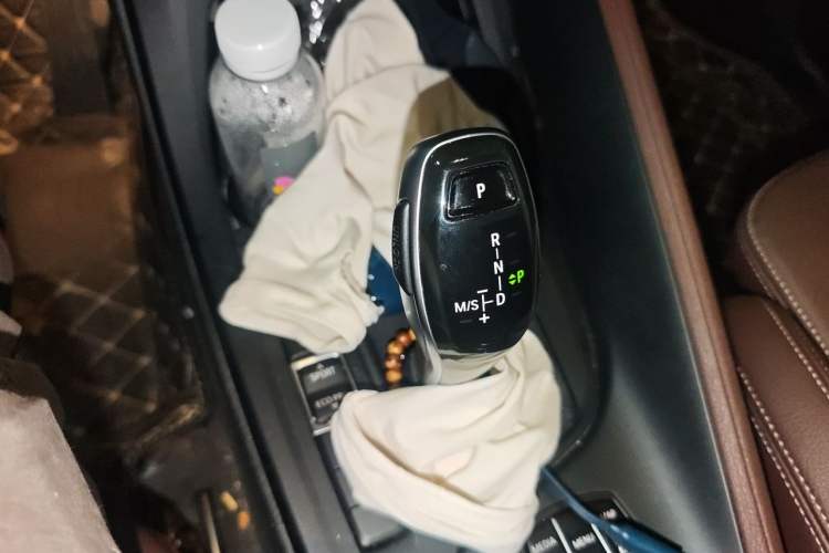Used BMW X1 2021 sDrive25Li Leading Model Gear Lever