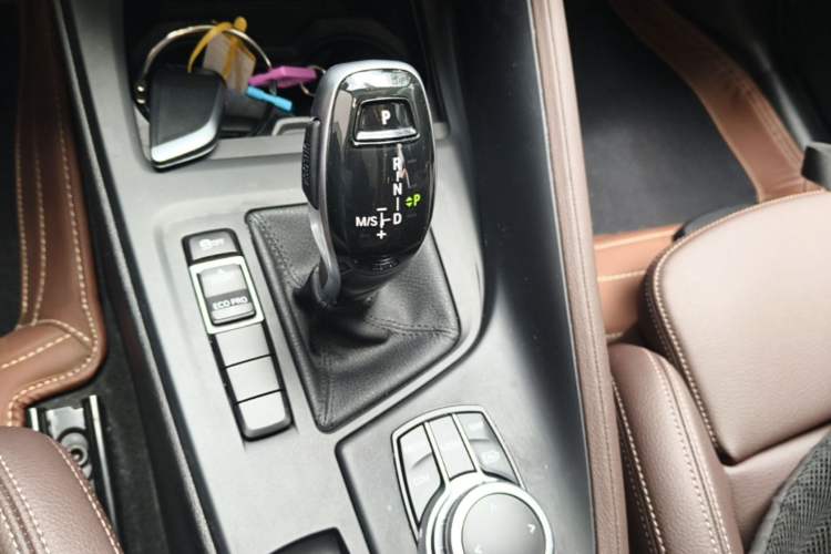 Used BMW X1 2021 sDrive25Li Leading Model Gear Lever