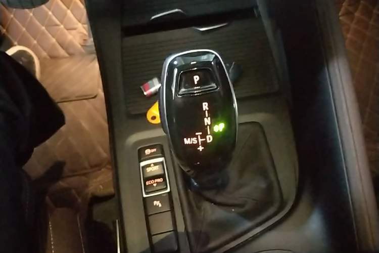 Used BMW X1 2021 sDrive25Li Leading Model Gear Lever