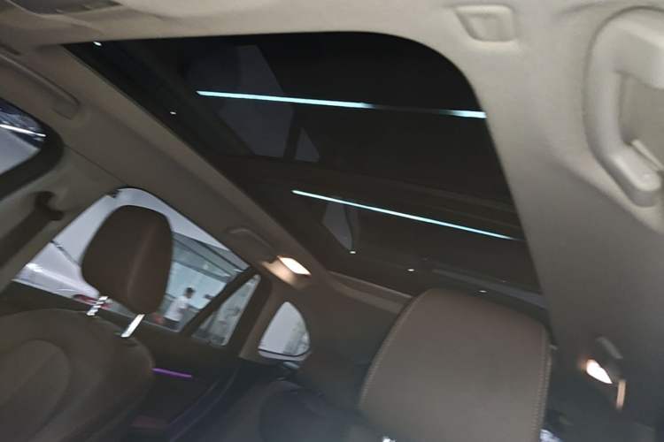 Used BMW X1 2021 Restyled sDrive25Li Leading Edition Headliner